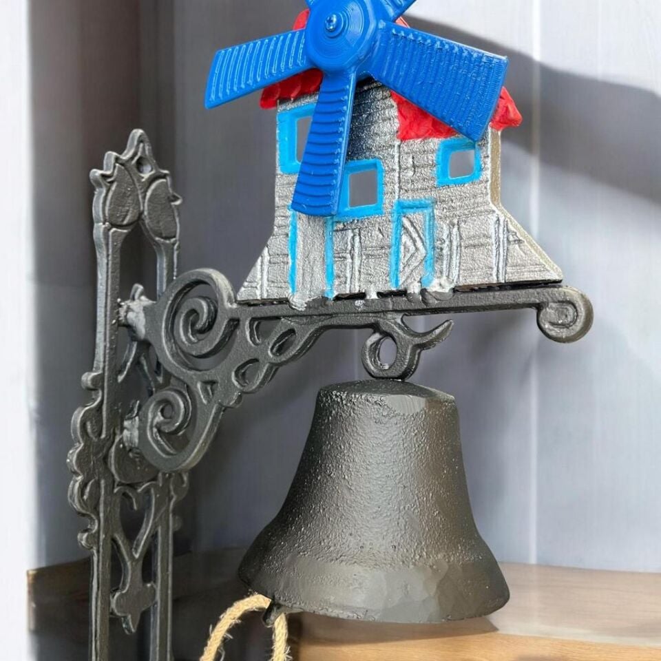 KAPI ÇANI  YELDEĞİRMENİ FORMUNDA